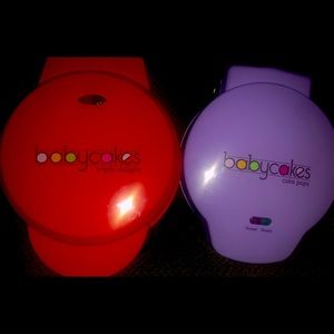 Bundle deal! Two Baby-cakes makers
